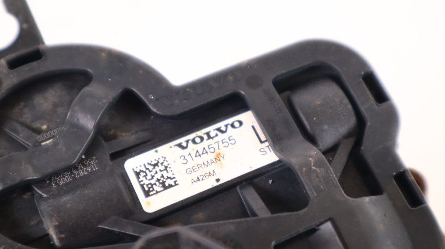 VOLVO XC90 II ZACISK HAMULCA LEWY TYŁ 31445755