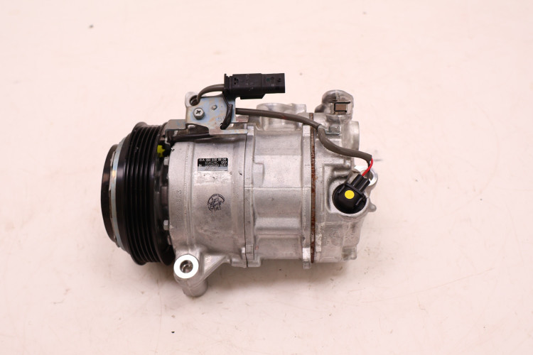 MERCEDES-BENZ CLE A236 SPRĘŻARKA KLIMATYZACJI A0008300604