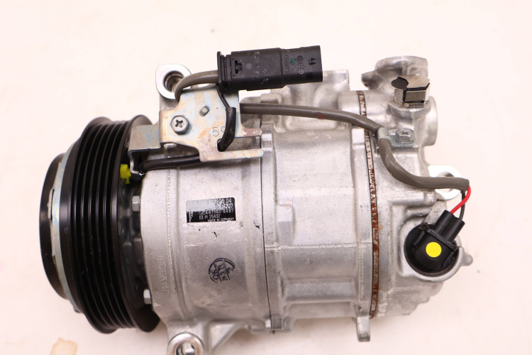 MERCEDES-BENZ CLE A236 SPRĘŻARKA KLIMATYZACJI A0008300604
