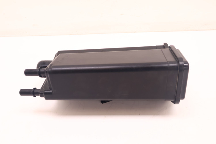 MERCEDES-BENZ CLE A236 300 4MATIC FILTR WĘGLOWY A0004703300