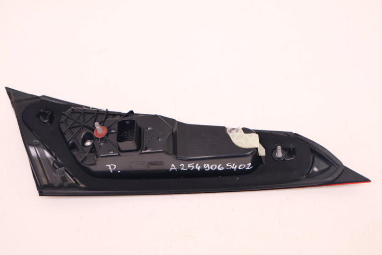 MERCEDES-BENZ CLE A236 LAMPA KLAPY BAGAŻNIKA PRAWA TYŁ A2549065402
