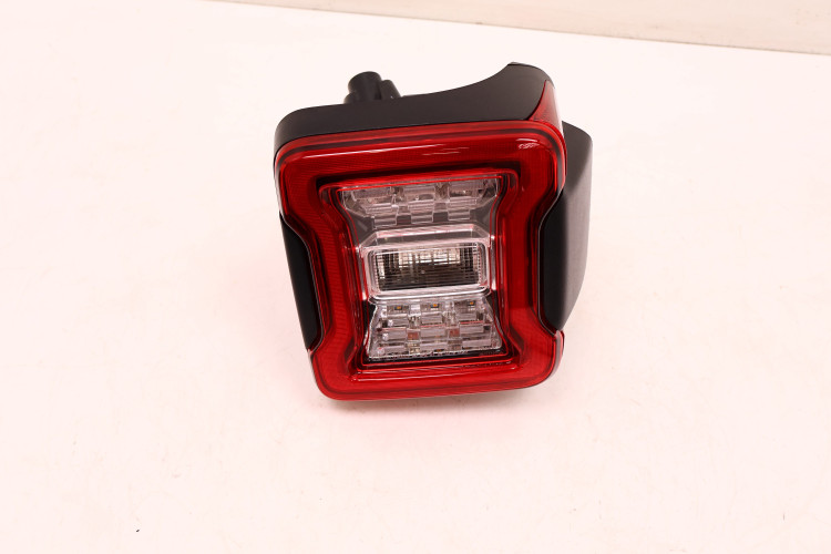 JEEP WRANGLER JL 18- LAMPA PRAWA TYŁ 68376496AA