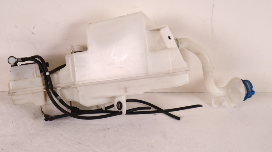 VOLVO XC90 II ZBIORNICZEK SPRYSKIWACZY 31457222