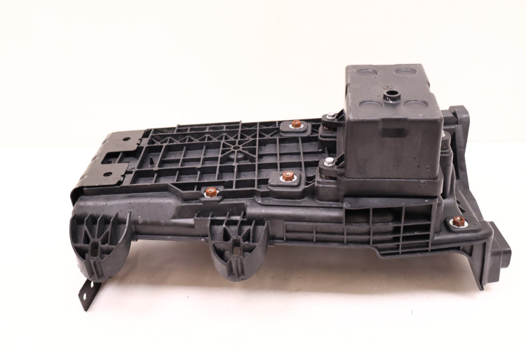 JEEP WRANGLER JL 2.2 MTJ 18- PODSTAWA AKUMULATORA 68275851AD