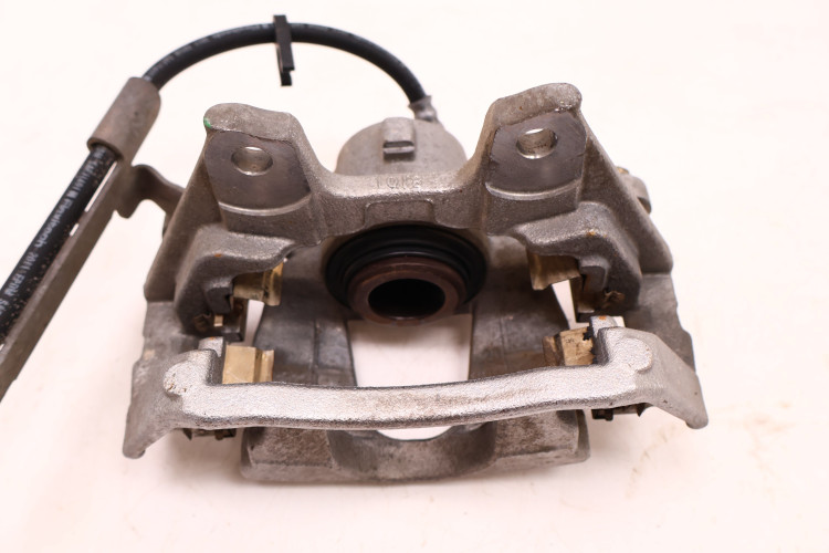 JEEP WRANGLER JL 2.2 MTJ 18- ZACISK HAMULCA PRAWY TYŁ 55087A0