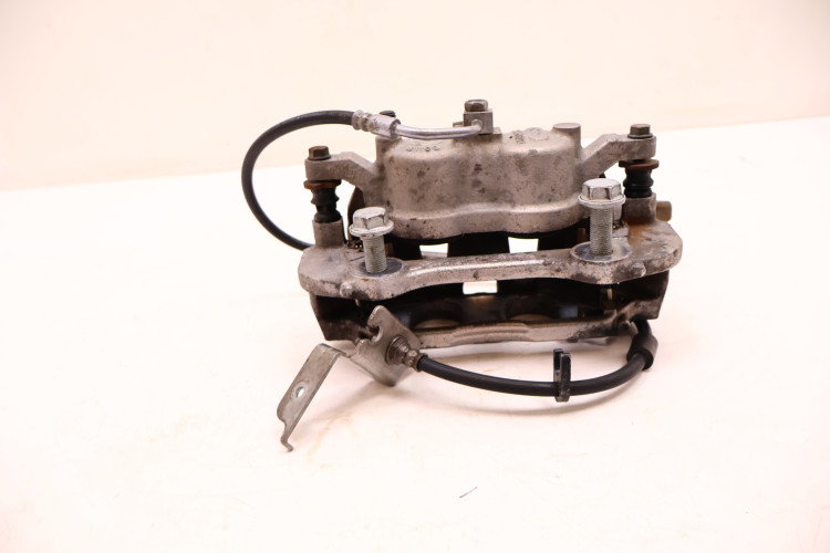 JEEP WRANGLER JL 2.2 MTJ 18- ZACISK HAMULCOWY PRAWY PRZÓD 17886801