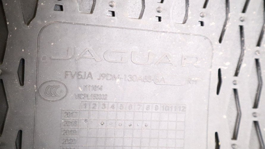 JAGUAR I-PACE DYWANIKI PRZÓD J9DM-130A88-BA