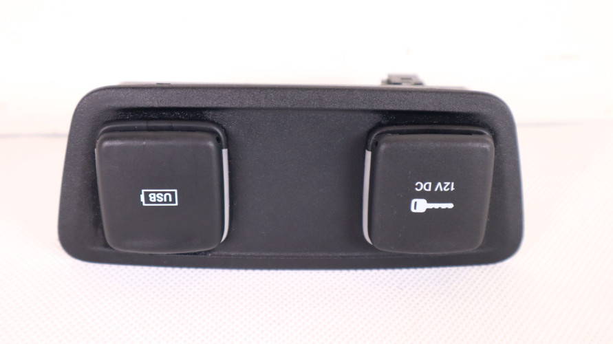 CHRYSLER PACIFICA II PANEL USB 68229847AA, 75926B02