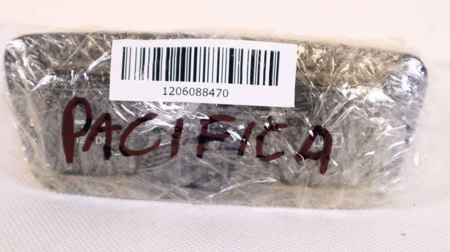 CHRYSLER PACIFICA II PANEL USB 68229847AA, 75926B02