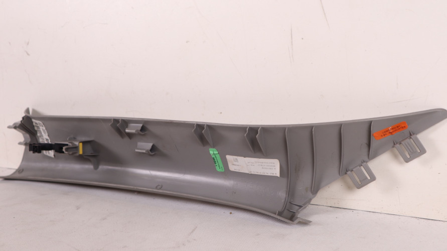 JEEP GRAND CHEROKEE WL OSŁONA SŁUPKA A PRAWA PRZÓD 6SM74SA5AB