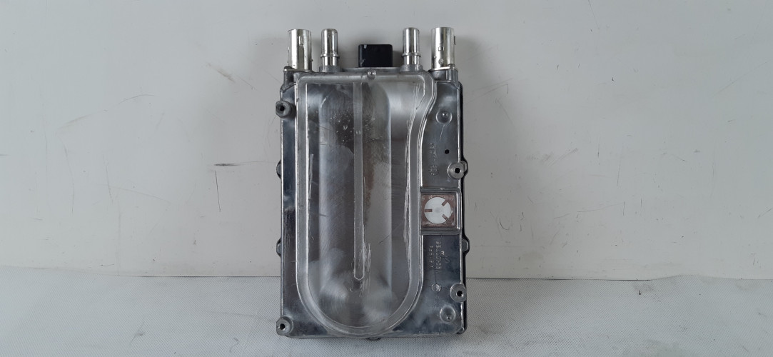 VOLVO XC60 II 2.0 T8 INWENTER KONWENTER FALOWNIK PRZETWORNICA 32280528