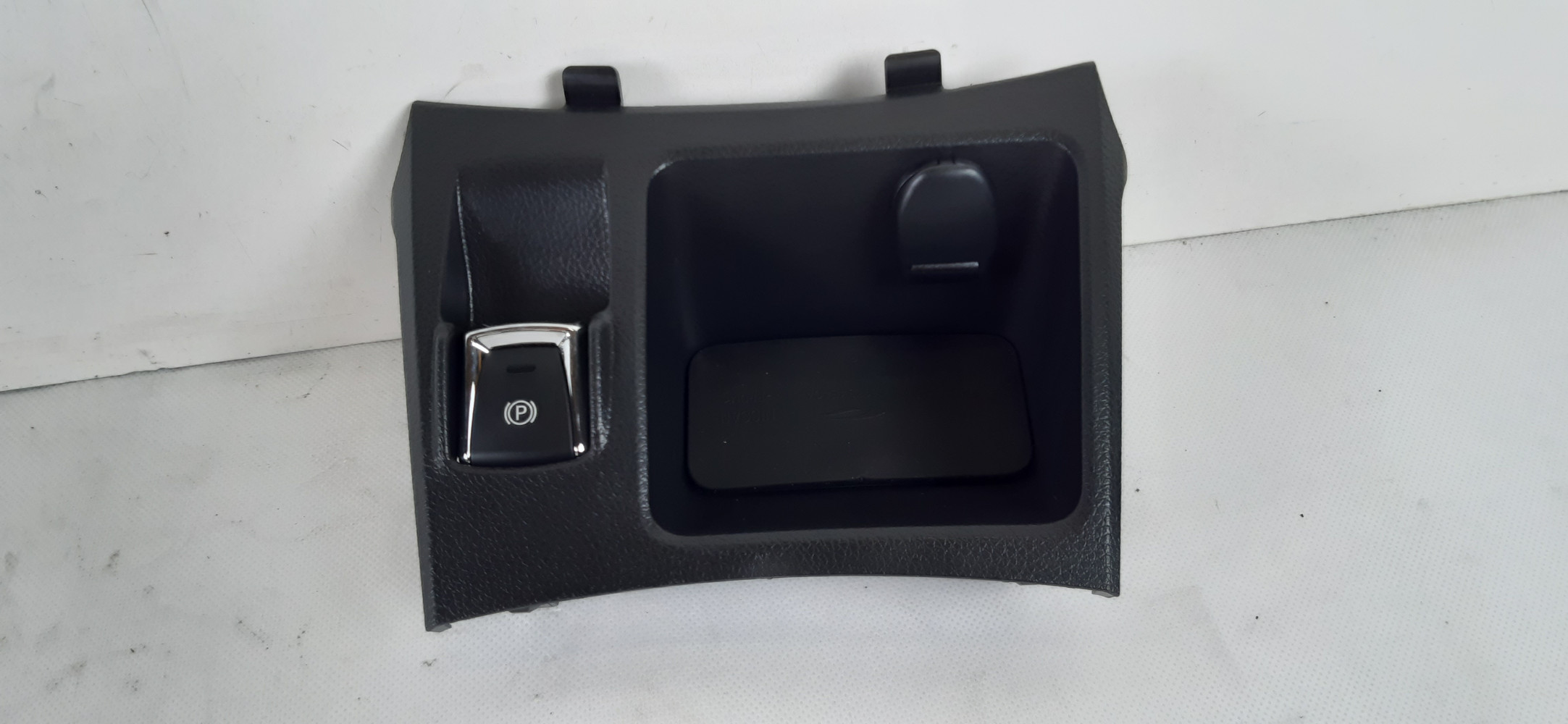 NISSAN QASHQAI J11 PANEL TUNELU ŚRODKOWEGO PRZYCISK HAMULCA RĘCZNEGO 969XC-48H0A