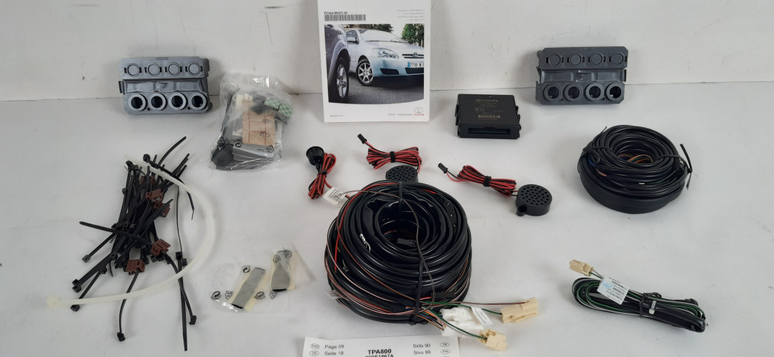 TOYOTA AURIS I WIĄZKA INSTALCJA PDC ZDERZAKA PRZÓD I TYŁ PZ464-X0426-AB