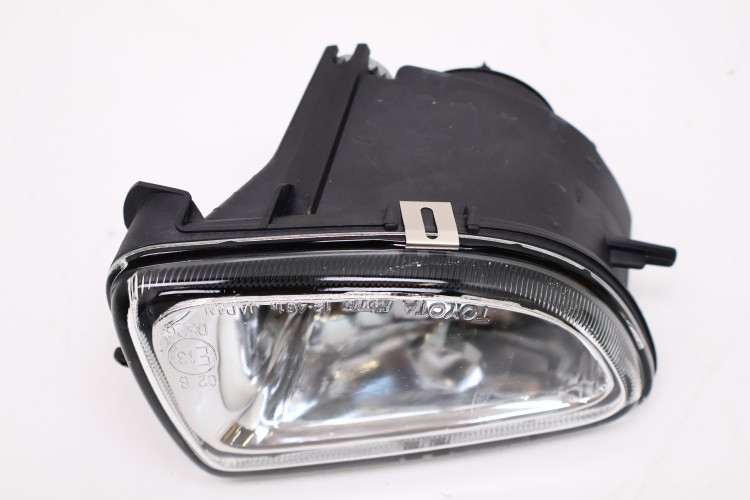 TOYOTA COROLLA E11 HALOGEN LAMPA PRZECIWMGIELNA 81210-12160