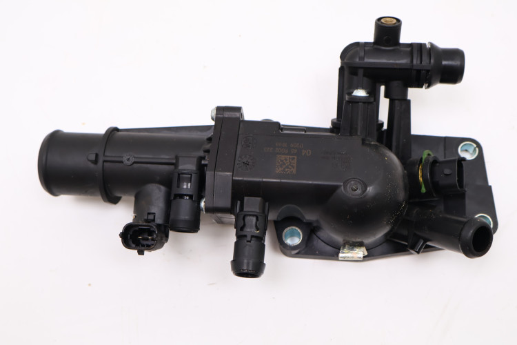 ALFA ROMEO STELVIO TERMOSTAT Z OBUDOWĄ 46338166