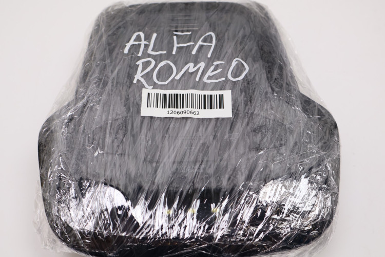 ALFA ROMEO TONALE LAMPKA PODSUFITKI 01561691630