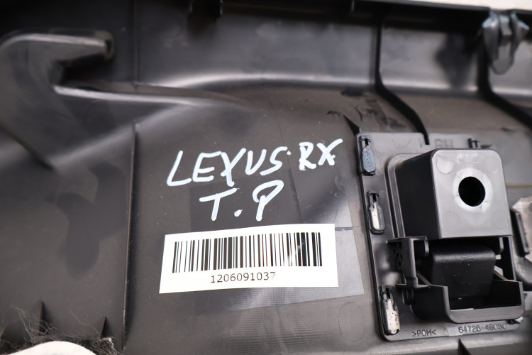 LEXUS RX IV BOCZEK BAGAŻNIKA PRAWY 64730-48150