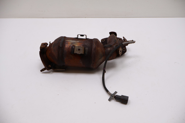 LEXUS RX IV 450H KATALIZATOR L31220