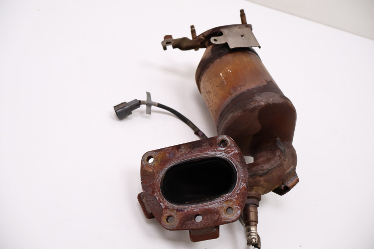 LEXUS RX IV 450H KATALIZATOR L31220