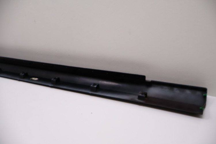 VOLVO V60 II LISTWA PROGOWA LEWA 31448911