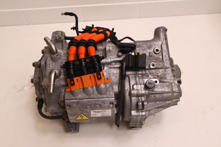 VOLVO V60 II 2.0 T6 PLUG IN HYBRID SILNIK ELEKTRYCZNY P31453914
