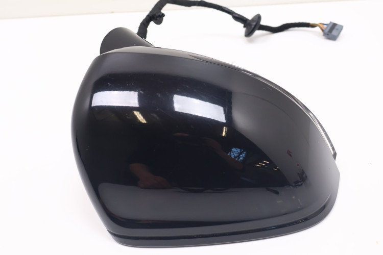 VOLVO V60 II LUSTERKO PRAWE 717 15 PIN
