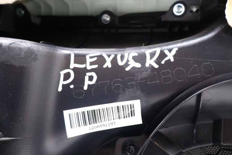 LEXUS RX IV BOCZEK DRZWI PRAWY PRZÓD 67763-48040