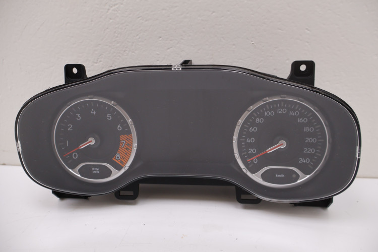 JEEP RENEGADE LICZNIK ZEGAR ZEGARY 5550031717