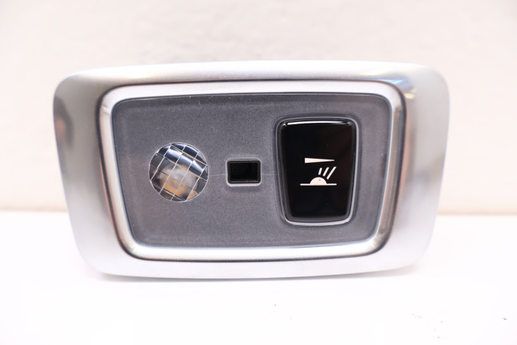 VOLVO LAMPKA PODSUFITKI TYŁ 31497538