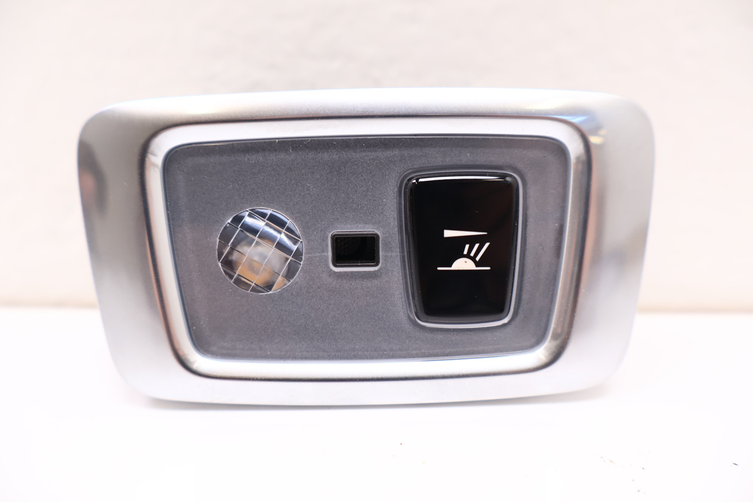 VOLVO LAMPKA PODSUFITKI TYŁ 31497538
