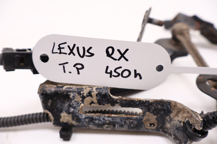 LEXUS RX IV CZUJNIK POZIOMOWANIA ŚWIATEŁ PRAWY TYŁ B163012-2