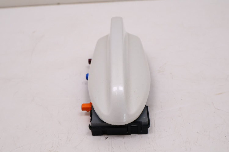 VOLVO XC90 II PŁETWA ANTENA DACHOWA 707-46 31346765