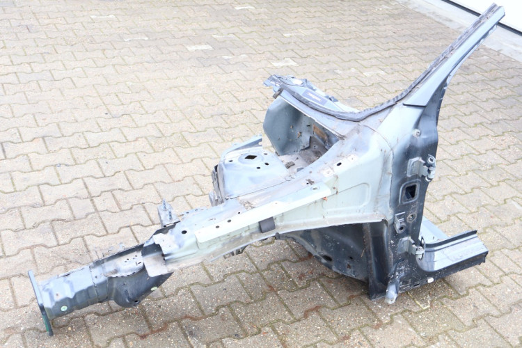 VOLVO XC60 I LIFT ĆWIARTKA LEWA PRZÓD 492-46