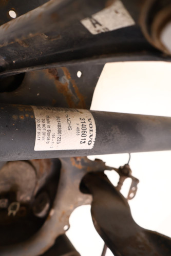 VOLVO XC60 I LIFT 2.0 D4 ZAWIESZENIE PRAWE TYŁ 31406013, 32373437