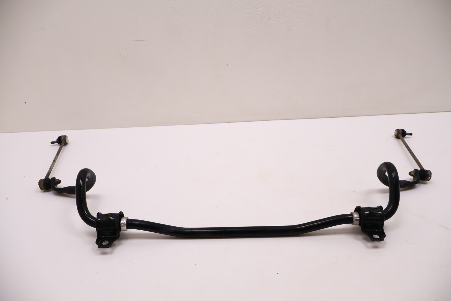 VOLVO XC60 I 2.0 D4 DRĄŻEK STABILIZATORA PRZÓD