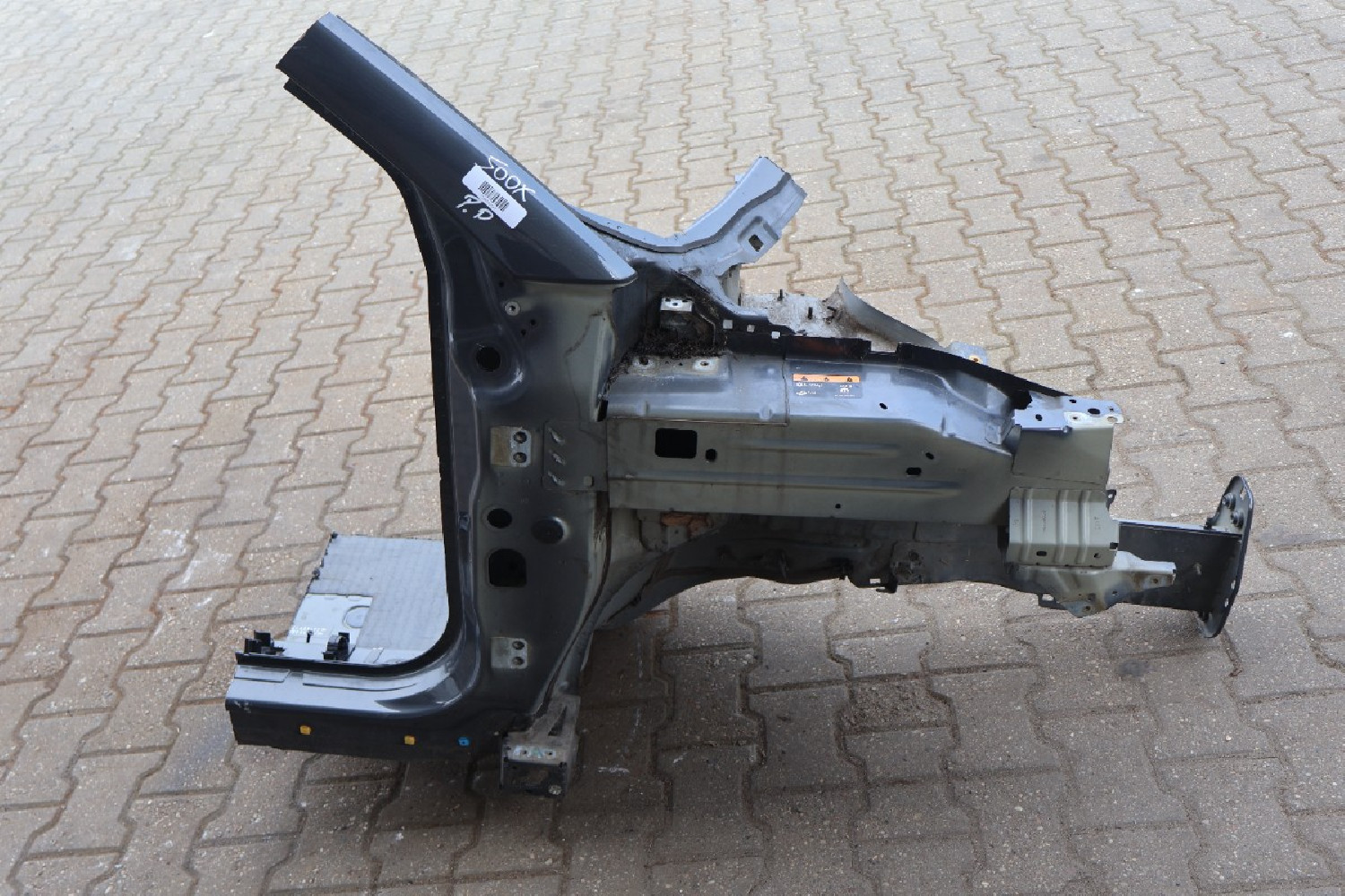 FIAT 500X ĆWIARTKA PRAWA PRZÓD 679