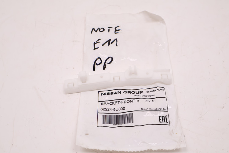 NISSAN NOTE E11 ŚLIZG ZDERZAKA PRAWY PRZÓD 62224-9U000