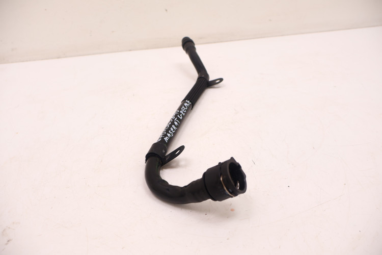 MASERATI GRECALE PRZEWÓD WODY 6701563840