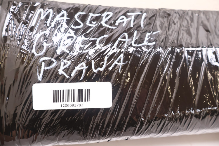 MASERATI GRECALE GT  LISTWA PROGOWA PRAWA 670167153, 670195181