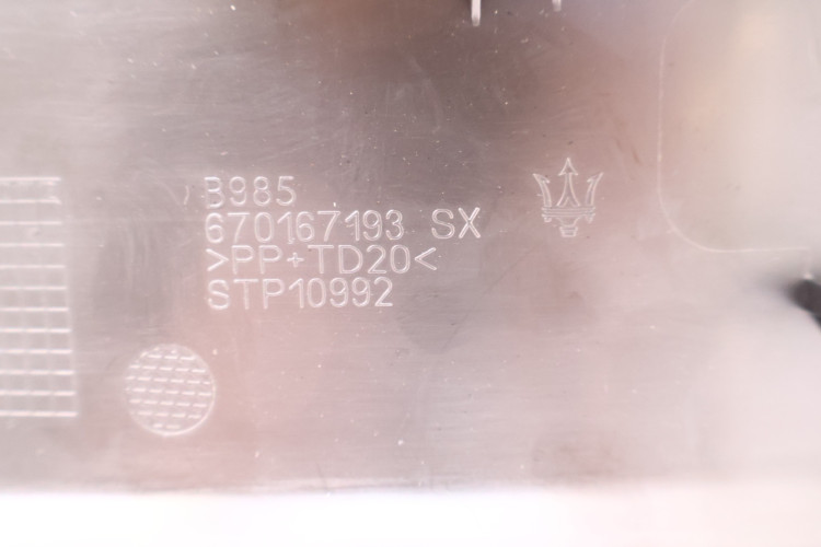 MASERATI GRECALE OSŁONA LISTWA NAKŁADKA PROGOWA LEWA TYŁ 670167193