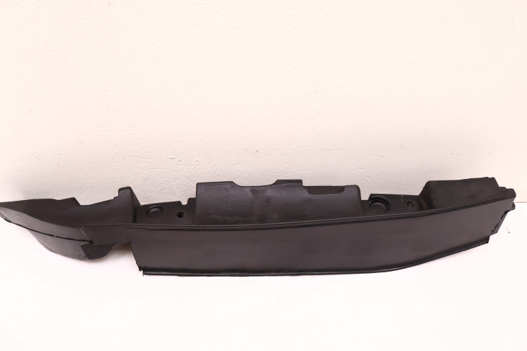 MASERATI GRECALE WYGŁUSZENIE BŁOTNIKA LEWE PRZÓD 670157933
