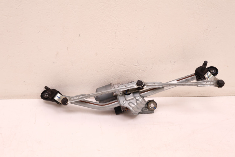 MASERATI GRECALE MECHANIZM WYCIERACZEK 670175173