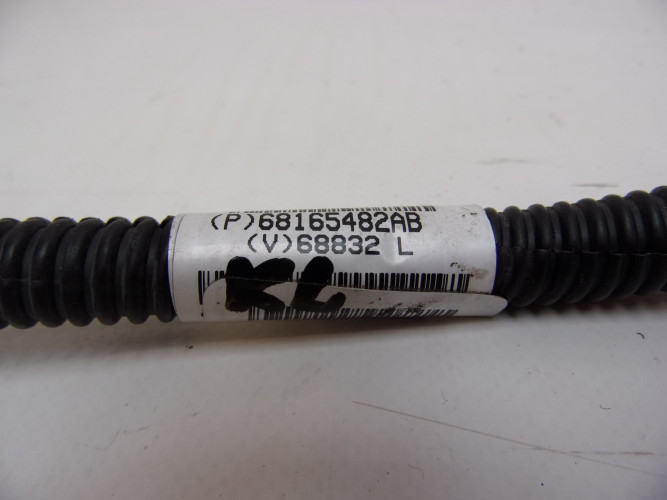 JEEP CHEROKEE KL KLEMA SENSOR AKUMULATORA 04692269AI