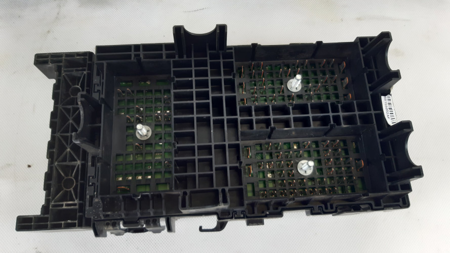 JEEP CHEROKEE KL 2.0 MTJ SKRZYNKA BEZPIECZNIKÓW 68193002AF