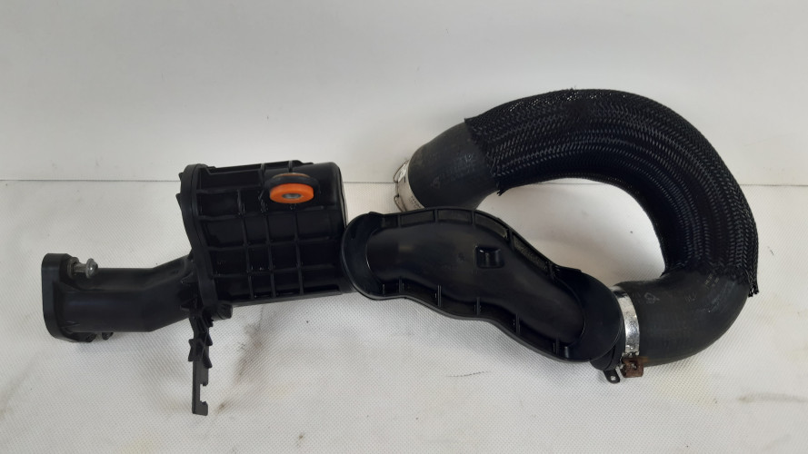 JEEP CHEROKEE KL 2.0 MTJ PRZEWÓD INTERCOOLERA 68191510AD