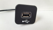 JEEP CHEROKEE KL GNIAZDO USB 68145140AC
