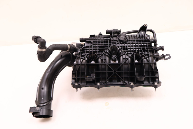 MERCEDES-BENZ CLE A236 300 4MATIC KOLEKTOR SSĄCY INTERCOOLER A2540905400