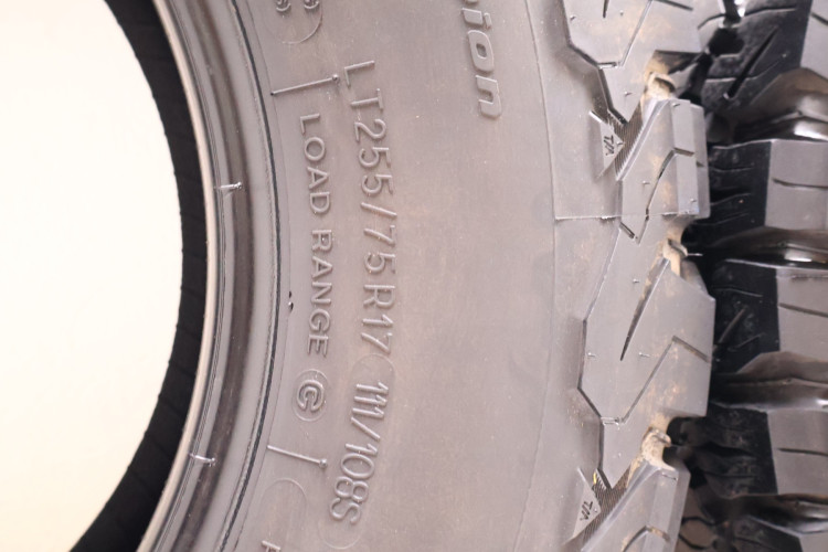 OPONY BFGoodrich ALL-TERRAIN T/A 255/75/17