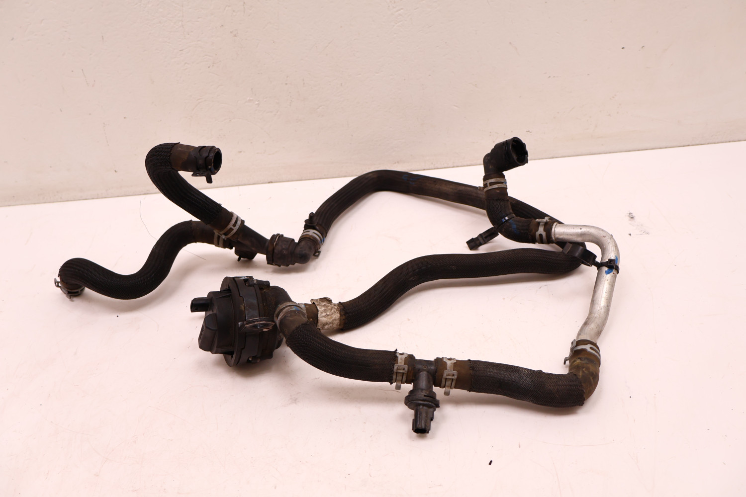 JEEP WRANGLER JL 2.2 MTJ 18- DODATKOWA POMPA WODY 68334948AA