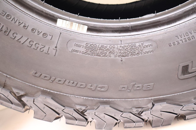 OPONY BFGoodrich ALL-TERRAIN T/A 255/75/17